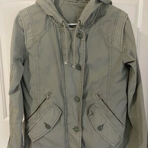 American Eagle Outfitters Women's Utility Jacket in Olive